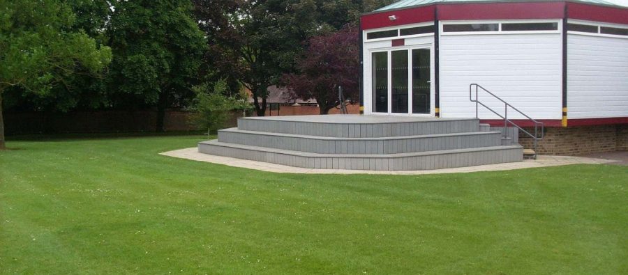 Outdoor_Stage2